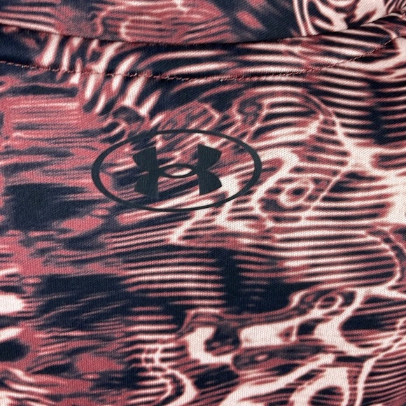 Under Armour Women Velocity Obscura Short Sleeve T Shirt SZ M Loose Fit V-Neck - Picture 9 of 13